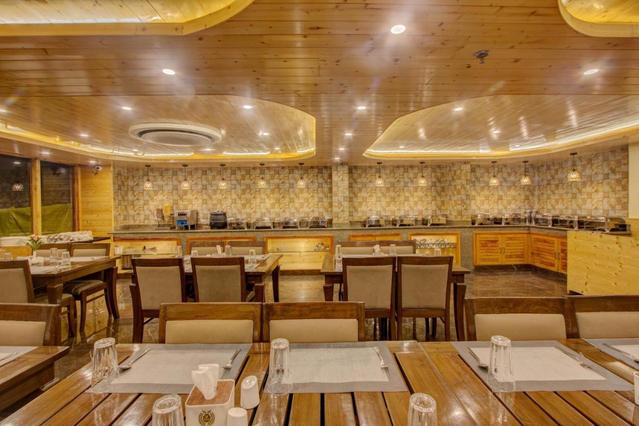 The Holiday Villa Resorts & Spa Manāli Buitenkant foto