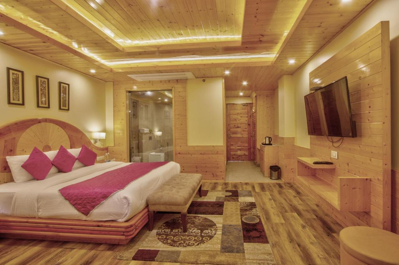 The Holiday Villa Resorts & Spa Manāli Buitenkant foto